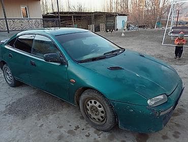 Mazda 323: 1995 г., 1.5 л, Механика, Бензин, Хэтчбэк