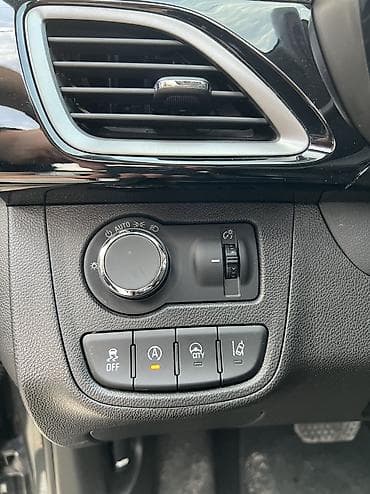Продажа авто: Chevrolet Spark: 2019 г., 1 л, Вариатор, Бензин, Фастбек — 9