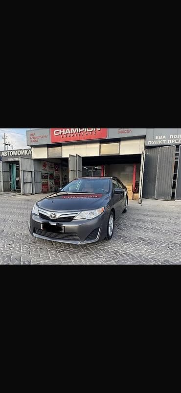 tech flecce: Toyota Camry, седан, темно‑серый цвет кузова (металлик). Поколение — 2