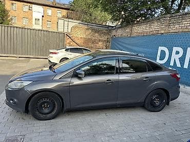 форд фокус гранат: Ford Focus: 2012 г., 1.6 л, Робот, Бензин, Седан — 3