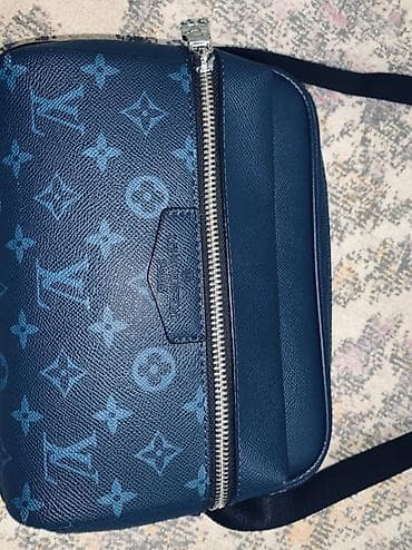 Классические сумки: Классическая сумка, Louis Vuitton, Материал: Натуральная кожа, Застежка на молнии, Мужские — 3