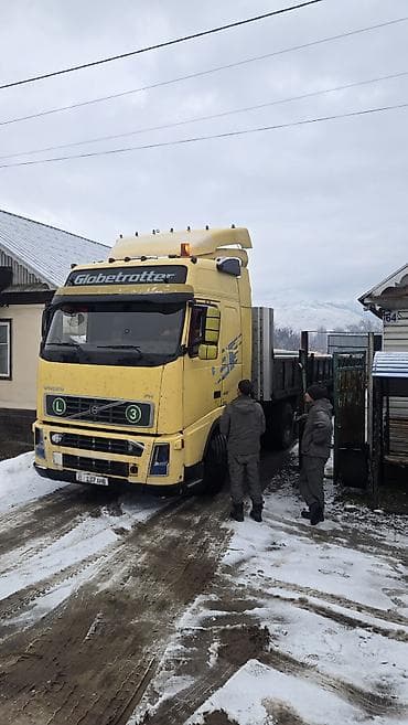 кабина мото: Тягач, Volvo, 2004 г., Бортовой — 1