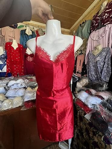 баш кийим: Түнкү көйнөк, Атлас, Кыска модель, Бардык өлчөмдөр, Стандарт — 2