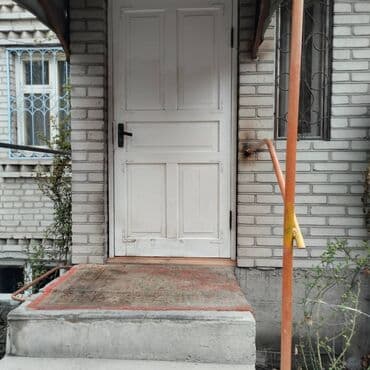 обмен квартиру на дом бишкек: Дом, 32 м², 2 комнаты, Собственник — 12