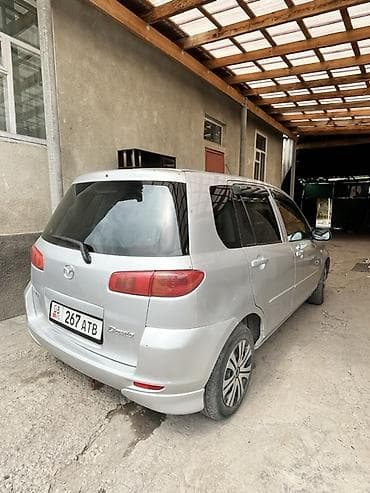 Mazda Demio: 2004 г., Хэтчбэк — 2