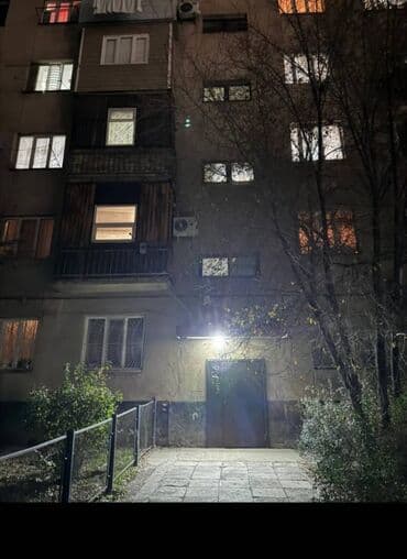 Шкафы для трансформатора: 1 комната, 18 м², Общежитие и гостиничного типа, 4 этаж, Косметический ремонт — 5