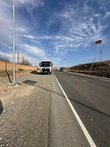 hyundai i 20: Грузовик, Howo, Новый — 4