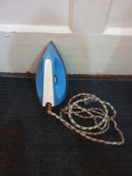 скупка утюгов: Продам Утюг 1,000 сом ( оплата наличными) — 4