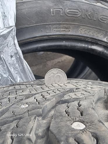 265 45 r21: Зимние шипованные шины в отличном состоянии, ездил 1 сезон - Размер — 1