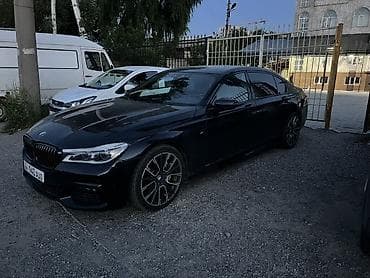монитор с камерой заднего вида: BMW 7 series: 2017 г., 3 л, Автомат, Бензин, Седан — 2