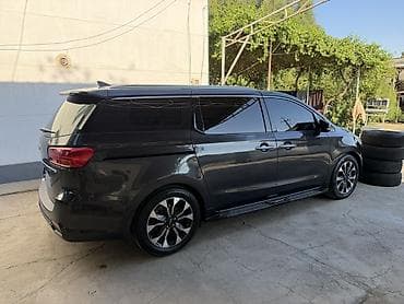 Унаа сатуу: Kia Carnival: 2018 г., 2.2 л, Автомат, Дизель, Вэн/Минивэн — 2