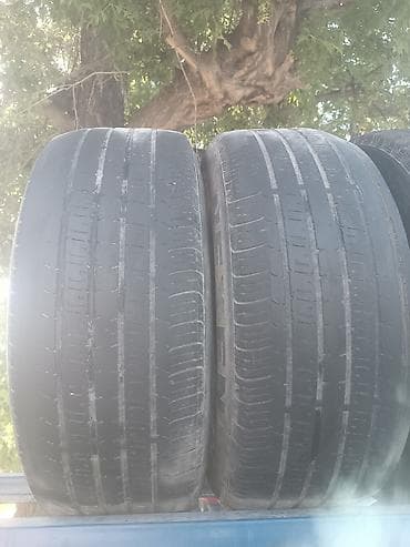 Пара автомобильных шин 225/55 R17.
На запаску или доехать по 1000с