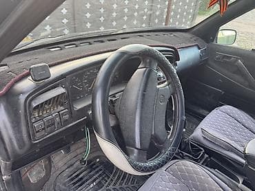 srv 3: Volkswagen Passat: 1989 г., 1.8 л, Механика, Бензин, Седан — 3