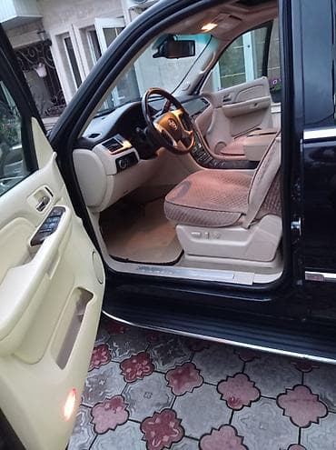 cadillac srx: Cadillac Escalade: 2006 г., 6.2 л, Автомат, Бензин, Внедорожник — 3
