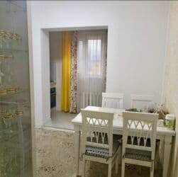 меняю доплатой мне: 2 комнаты, 72 м², 106 серия улучшенная, 3 этаж, Евроремонт — 3