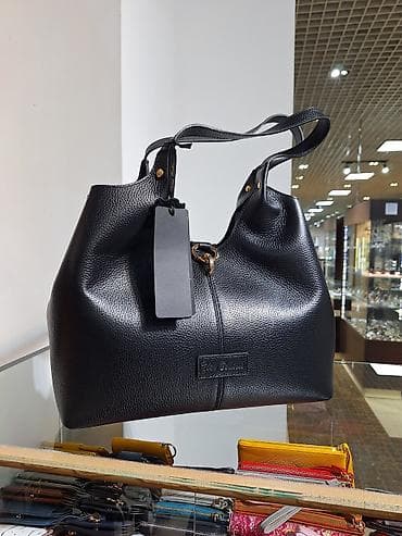 Женская сумка-шоппер из фактурной эко‑кожи. - Формат: вместительная lalafo.kg да Женская сумка-шоппер из фактурной эко‑кожи. - Формат: вместительная