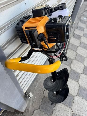 Буровые инструменты: Бензиновый мотобур ROLF TOP-7250 Описание: - Тип: бензиновый земляной — 2