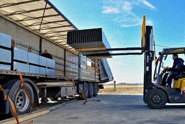 дом недостроенный: Услуги кары Аренда кары Водитель с большим опытом Новые погрузчики — 3