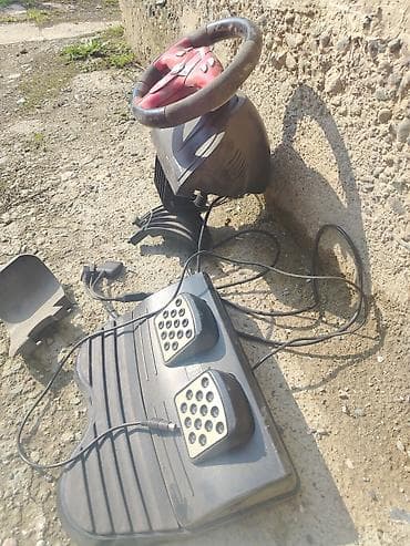 руль симулятор вождения: Игровой руль Genius с педалями - Полноразмерный руль с резиновыми — 4