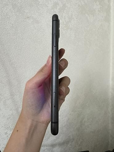 IPhone 11, Б/у, 128 ГБ, Черный, Зарядное устройство, Чехол — 6