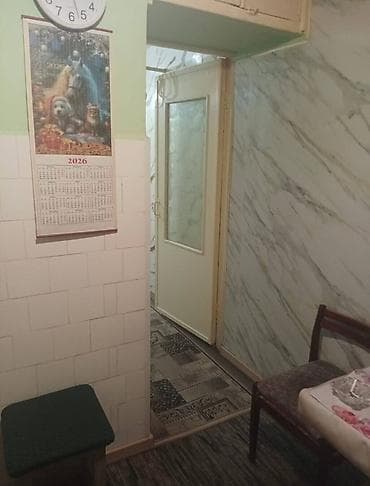 8: 1 комната, 34 м², 8 мкр 104 серия, 1 этаж — 4
