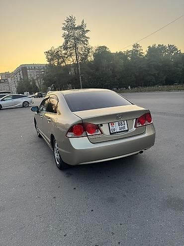 Транспорт: Honda Civic: 2008 г., 1.8 л, Механика, Бензин, Седан — 3