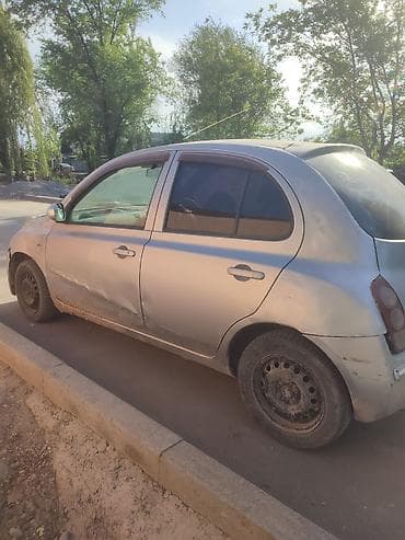 Продажа авто: Nissan March: 2003 г., 1.3 л, Бензин, Хэтчбэк — 4