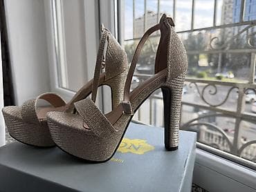 босоножки на платформе: Босоножки, 36, Новый, цвет - Золотой, Самовывоз — 2