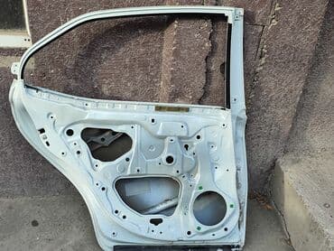 двери на камри 30: Дверь Задняя левая Toyota — 4