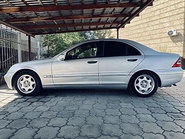golf plus: Mercedes-Benz C-Class: 2002 г., 1.8 л, Типтроник, Бензин, Седан — 4