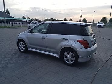 Продажа авто: Toyota Ist: 2002 г., 1.5 л, Автомат, Бензин, Хэтчбэк — 5