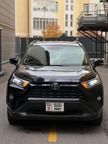 rav4 xa40: Toyota RAV4: 2019 г., 2.5 л, Автомат, Бензин, Кроссовер — 2