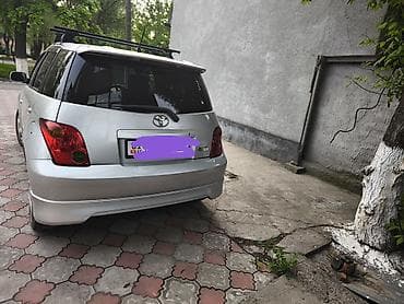 хонда ist: Toyota Ist: 2003 г., Автомат, Бензин, Хэтчбэк — 2