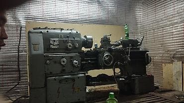 Токарный станок без ЧПУ