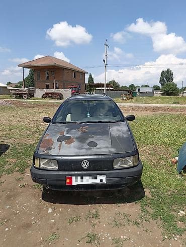 Volkswagen Passat Variant: 1989 г., 1.8 л, Механика, Бензин, Универсал
