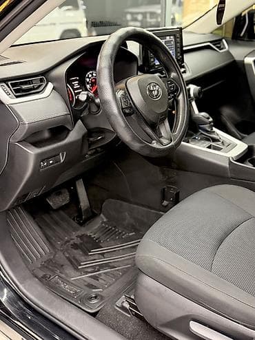 барта: Toyota RAV4: 2021 г., 2.5 л, Автомат, Бензин, Кроссовер — 10