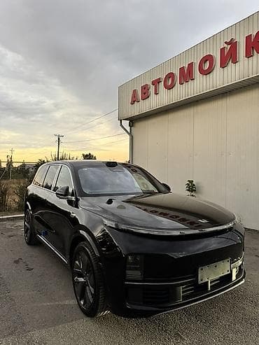 byd e5: Lixiang L9: 2025 г., Гибрид, Кроссовер — 6