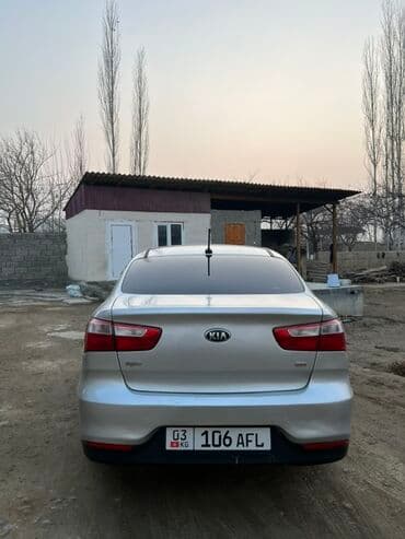 двигатель на мото: Kia Rio: 2015 г., 1.6 л, Типтроник, Бензиновая, Седан — 6