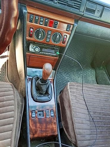 серс 124: Mercedes-Benz W124: 1993 г., 2 л, Ручные, Дизель, Универсал — 8