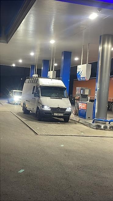 v class: Легкий грузовик, Mercedes-Benz, Стандарт, 1,5 т, Б/у — 4