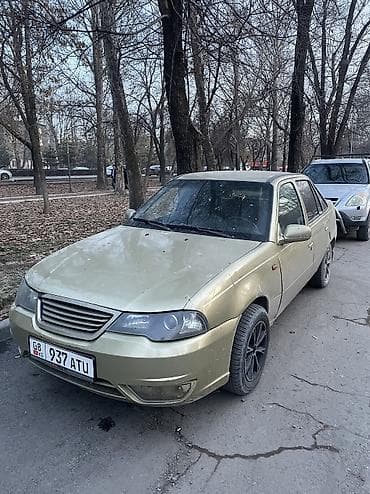 uz fe: Daewoo Nexia: 2010 г., Седан — 1