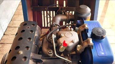 набор инструментов: Минитрактор самодельной компоновки, мотор 13 лошадиных силь, с объёмом — 4