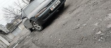 авто порше: Mazda 626: 1992 г., Седан — 5