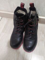 обувь ручной работы бишкек: Две пары зимней обуви: На первой фотке: женские/подростковые черные — 2