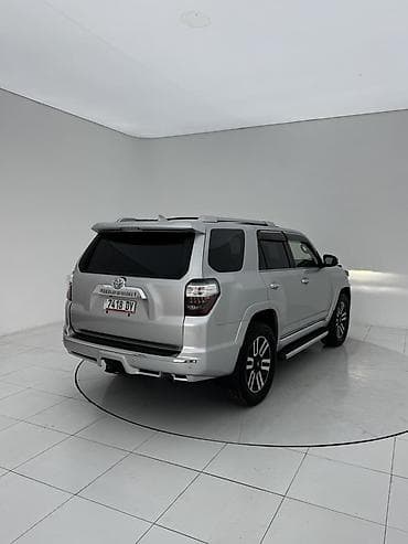 фораннер 2018: Toyota 4Runner: 2022 г., 4 л, Автомат, Бензин, Внедорожник — 10
