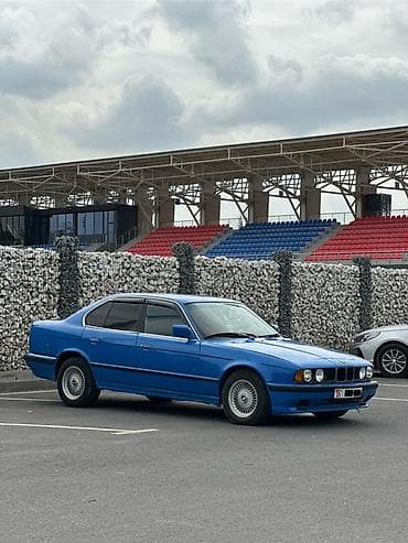 BMW 5 series: 1990 г., 2.5 л, Механика, Бензин, Седан — 8