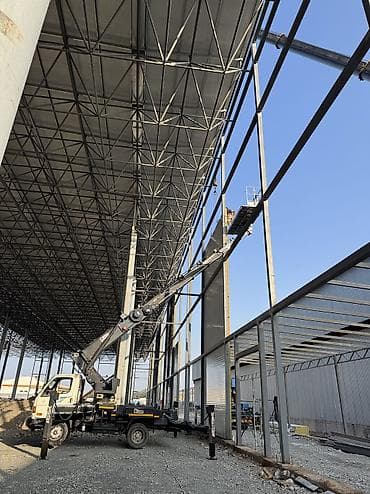 услуги автовышки бишкек: Стрела 28 м, 300 т — 1