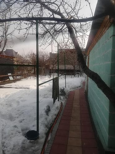 Упаковочные товары: Просторный дачный участок с благоустроенным двором и навесом. - — 2