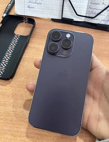 red devil: IPhone 14 Pro, Deep Purple, Чехол, 90 % — 1