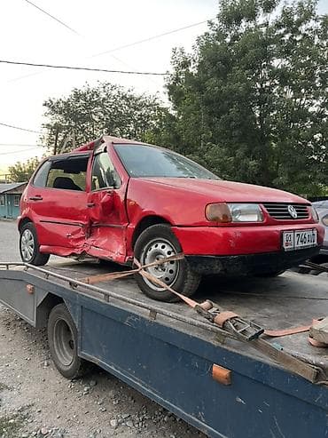 Транспорт: Volkswagen Polo: 1998 г., Автомат, Бензин, Хэтчбэк — 2